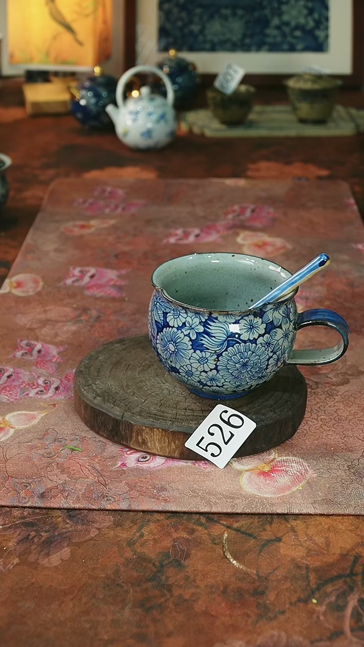 茶碗...........微瑕526