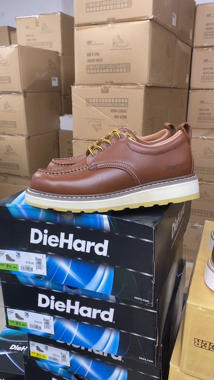 牛皮46.5码，82994，皮鞋码，低帮  工装鞋 默认瑕疵 