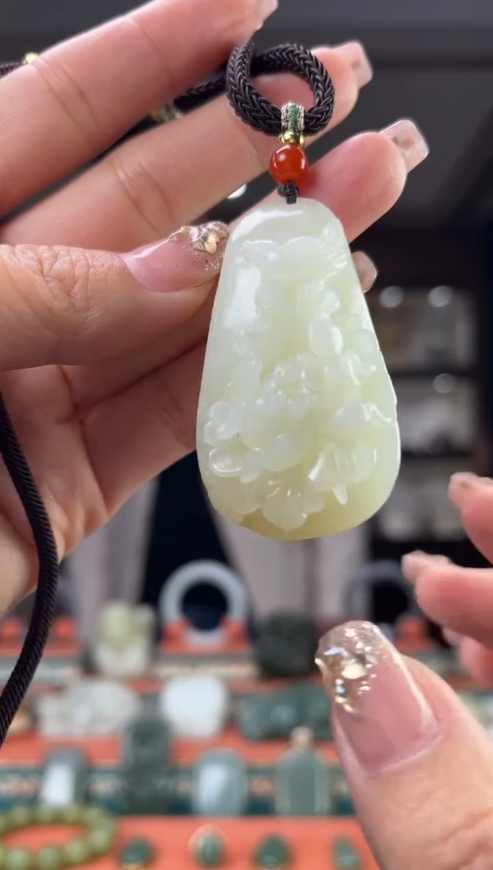 【闪购商品】和田玉颈饰未镶嵌佩佩