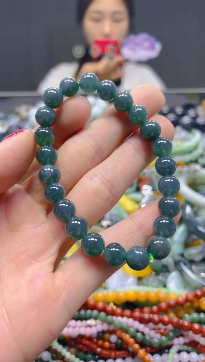 颈饰未镶嵌翡翠8MM/C/翡翠A货，一件也是批发价