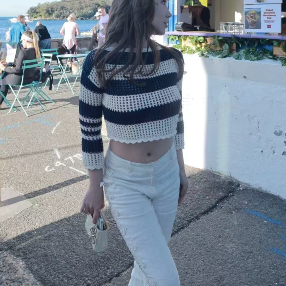 【CHANMITY】25/FW云纹织黑白条纹钩针镂空短款露腰针织衫 02510132