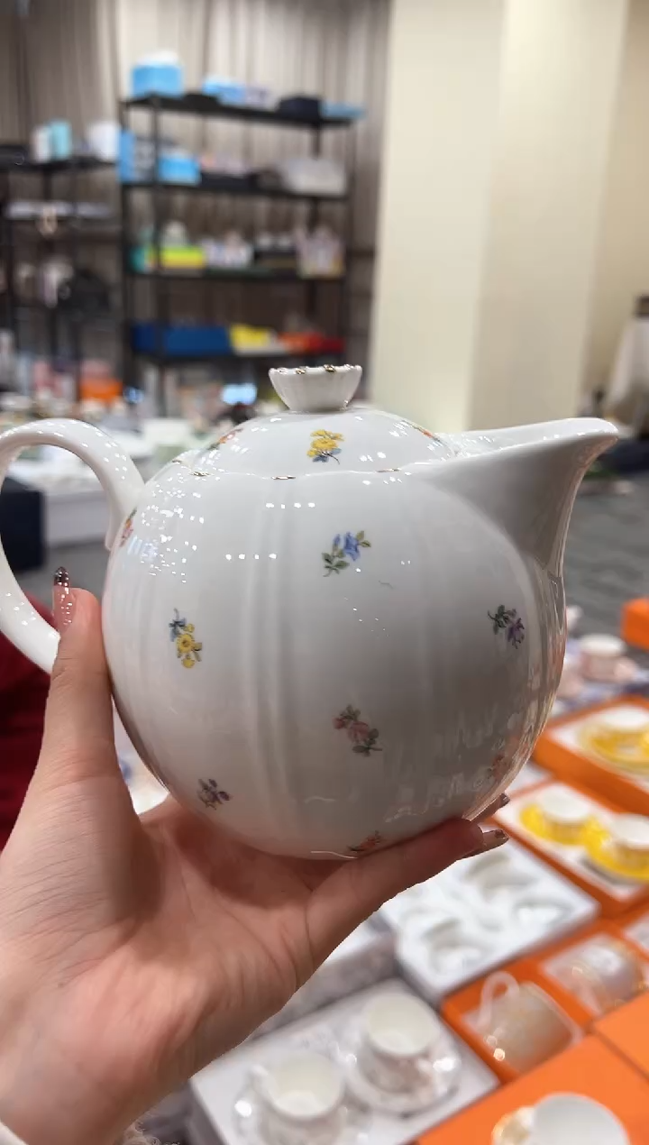 【闪购商品】杯000-----------