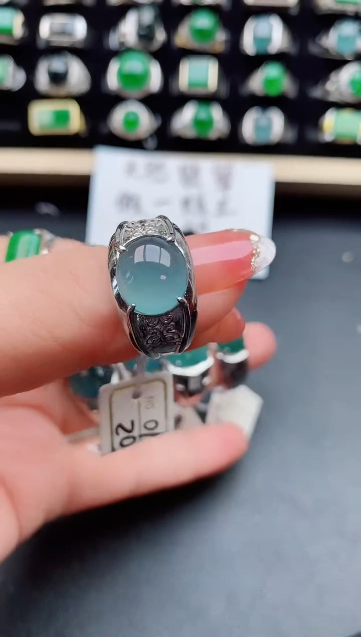 【闪购商品】翡翠戒指银S925镶嵌12122