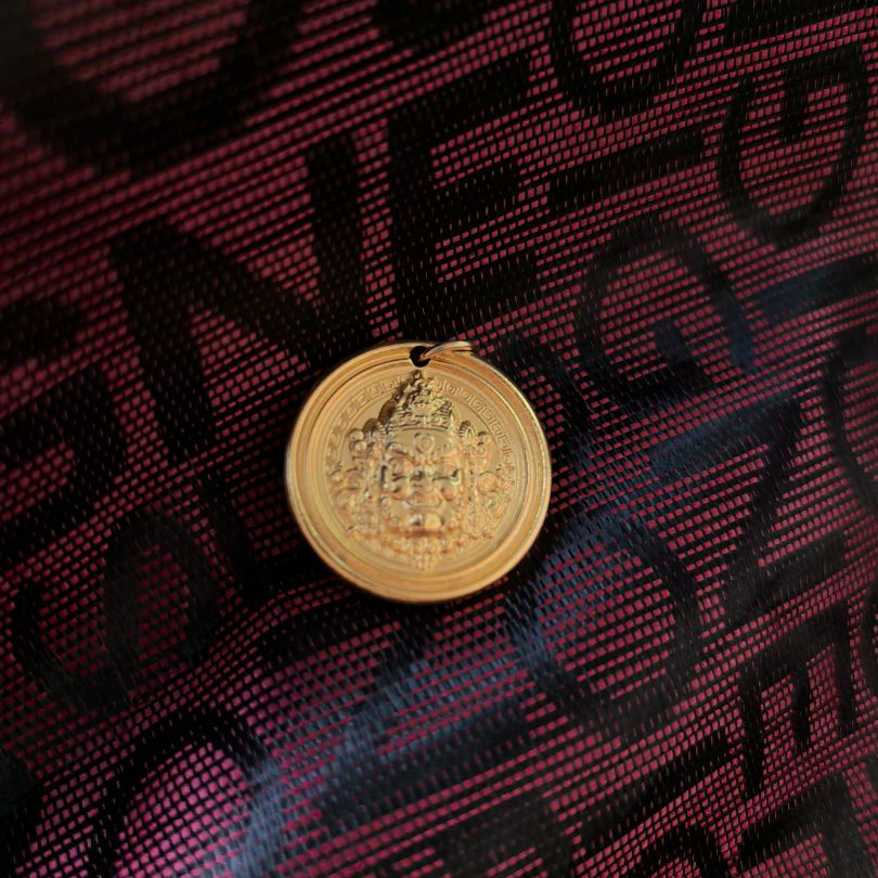 【水贝专属】经典时尚黄cc可DIY送礼品-赠链- w