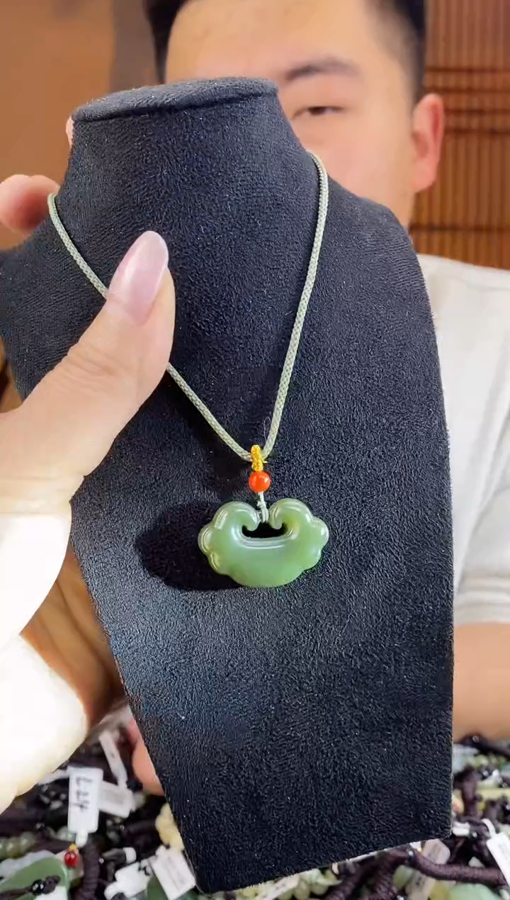 【闪购商品】和田玉颈饰未镶嵌多样性发货，拍一发一