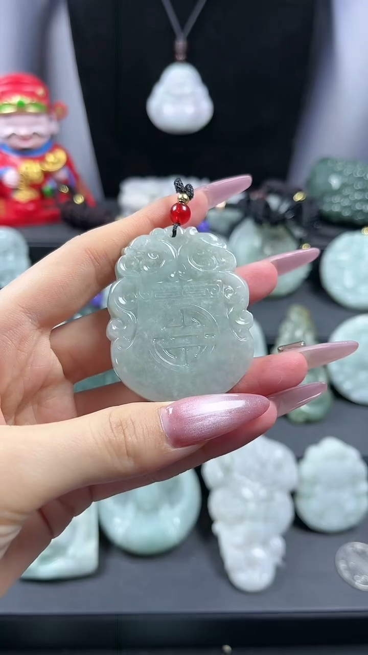 【闪购商品】翡翠颈饰未镶嵌仿古无事牌