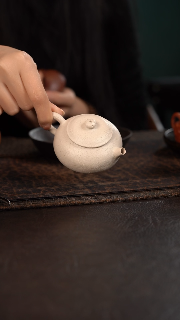 【闪购商品】杯福利陶瓷杯茶周边伟壶全手工捏壶开心果