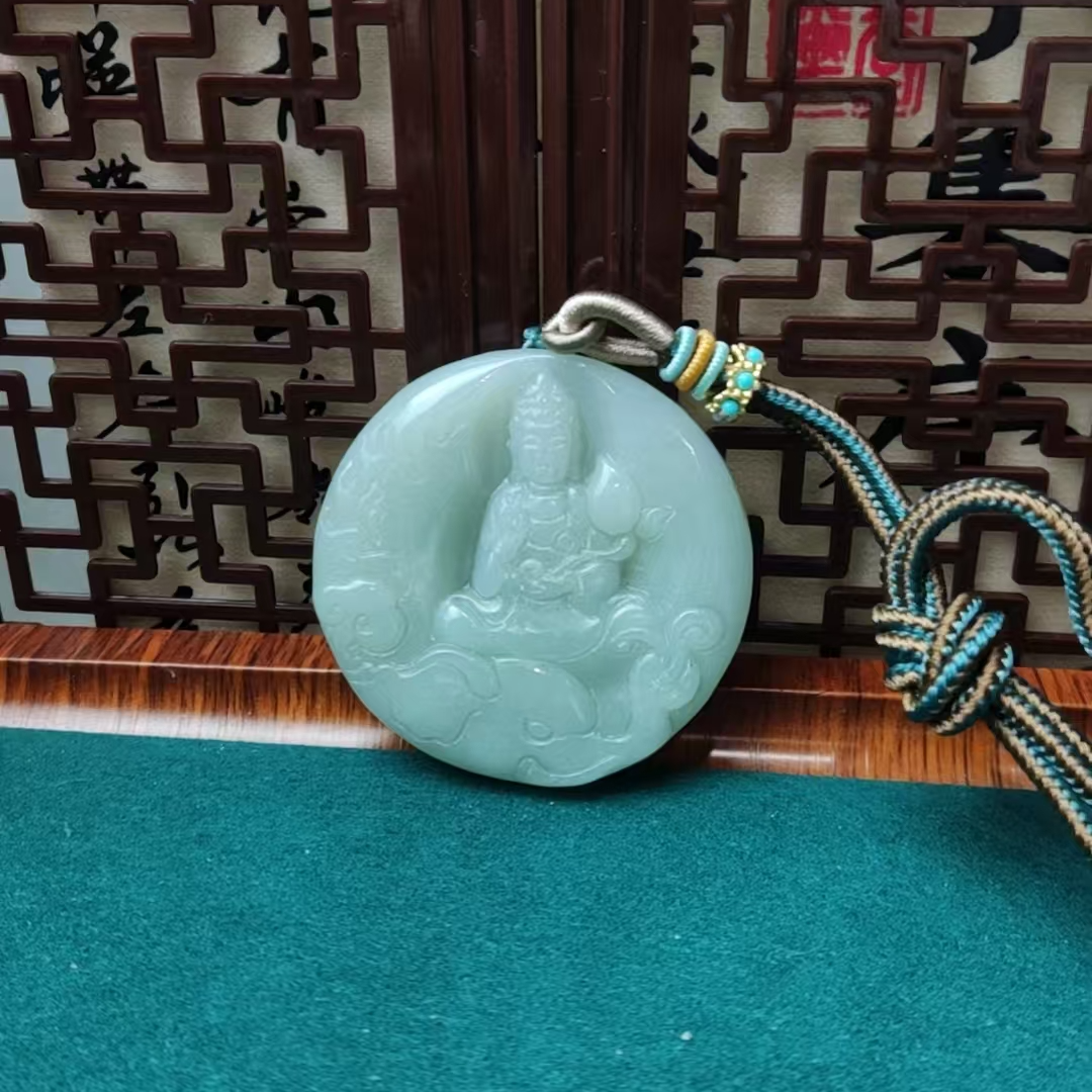 和田玉普贤菩萨吊坠（龙蛇）