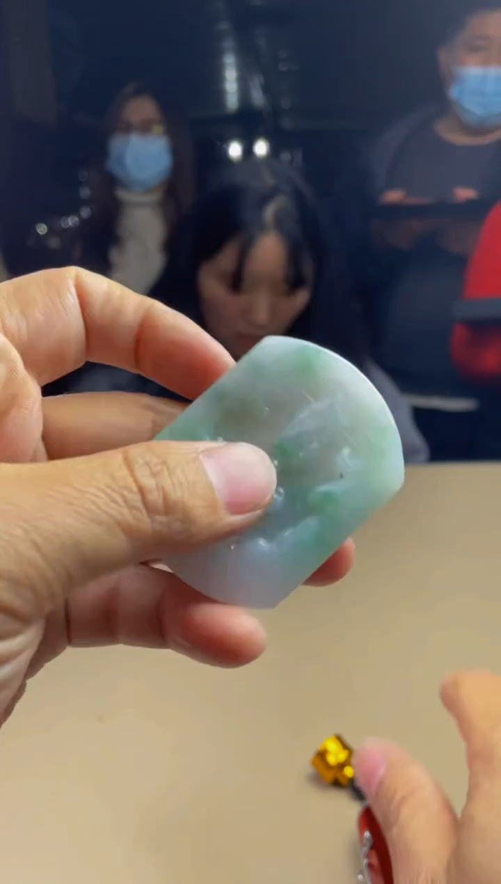 【闪购商品】翡翠颈饰未镶嵌           2997