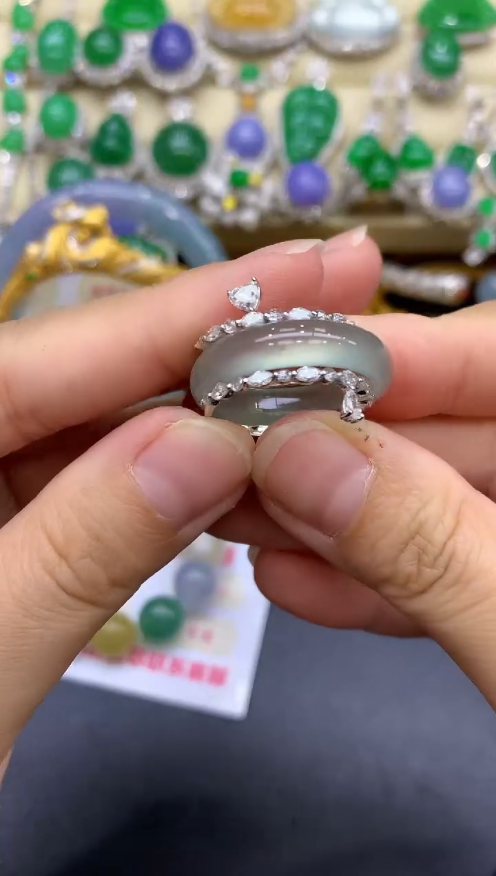 18K金镶嵌戒指翡翠448-中国好珍宝