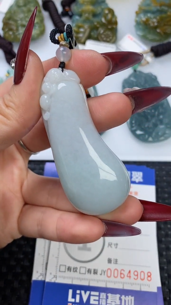 【闪购商品】翡翠颈饰未镶嵌1111111111111111