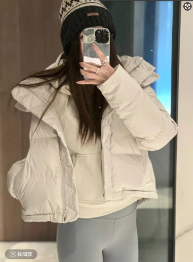 【四格】羽绒服 一模~一样~