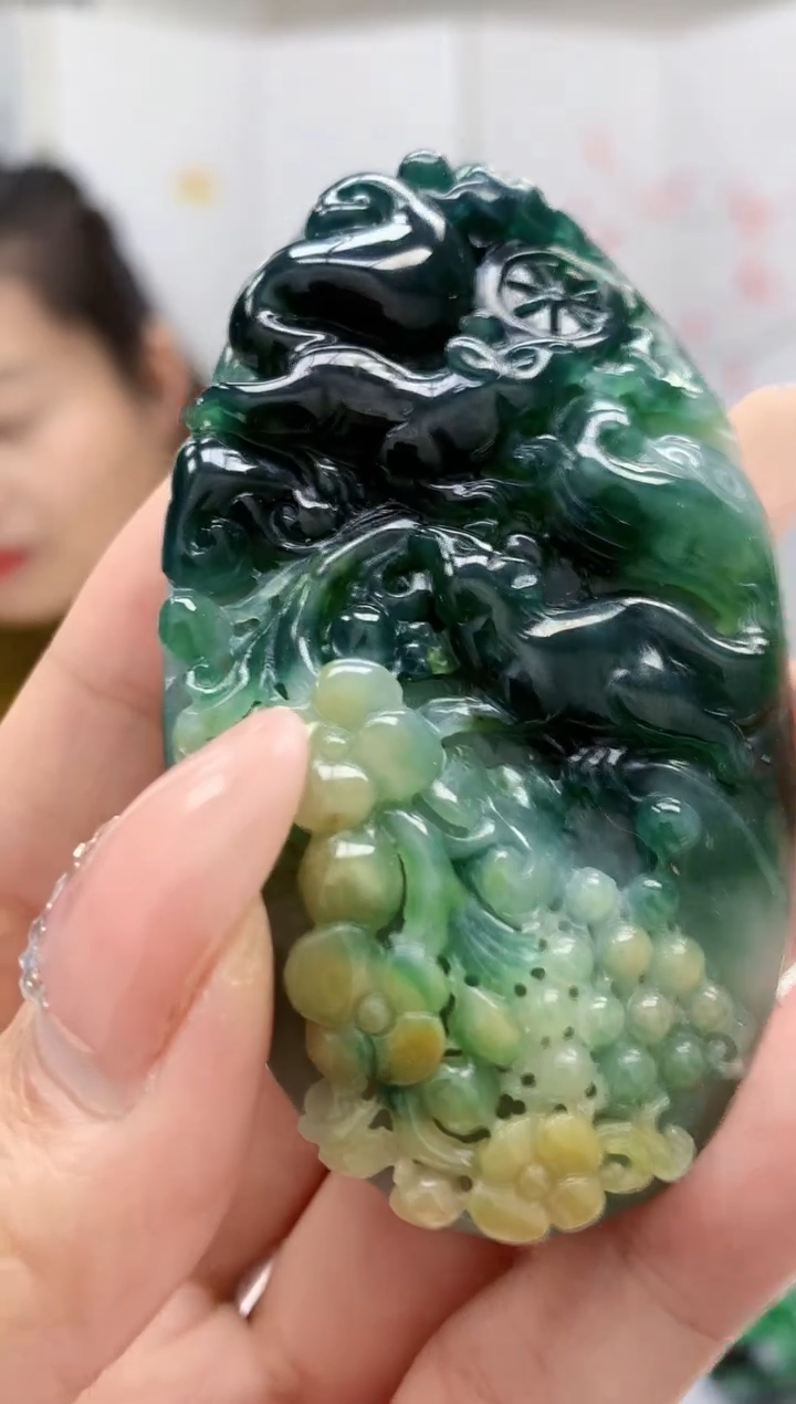 【闪购商品】定制翡翠未镶嵌4902MM-毛货挂件57