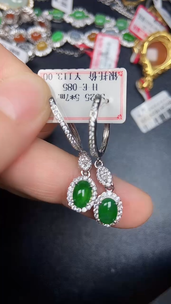 银S925镶嵌戒指翡翠1800