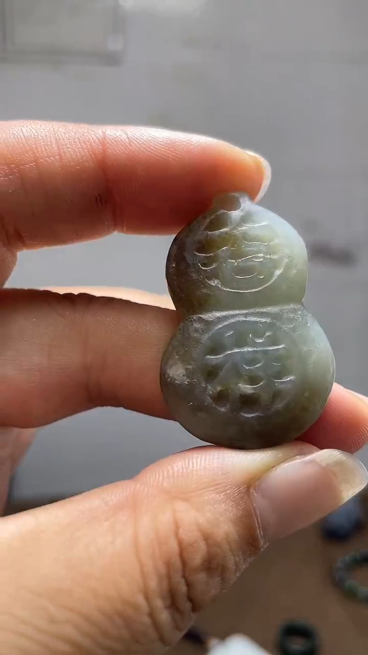 未镶嵌和田玉把件1