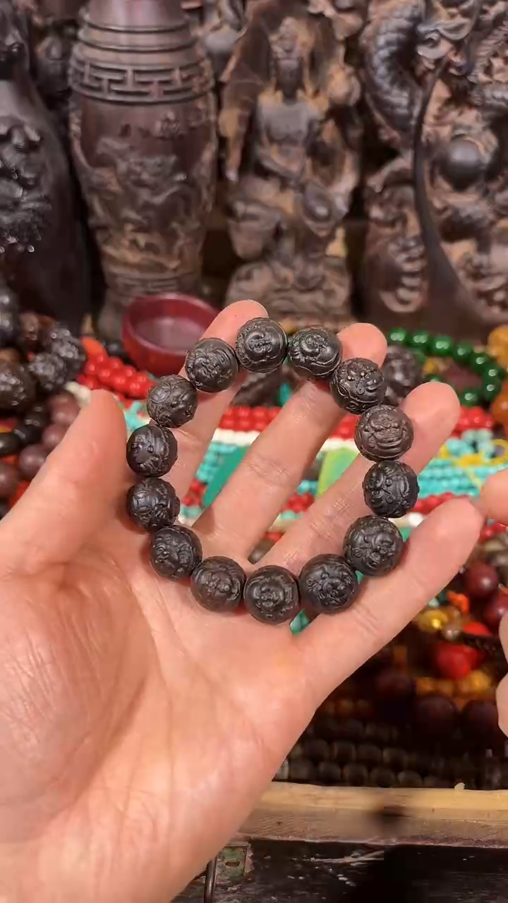 【闪购商品】织绣如图所示闪购链接