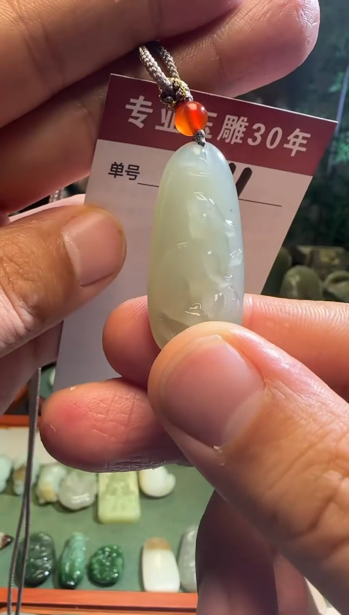 未镶嵌和田玉挂件11