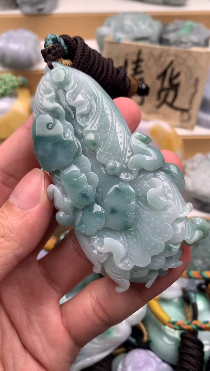 吊坠(不含链)未镶嵌翡翠1