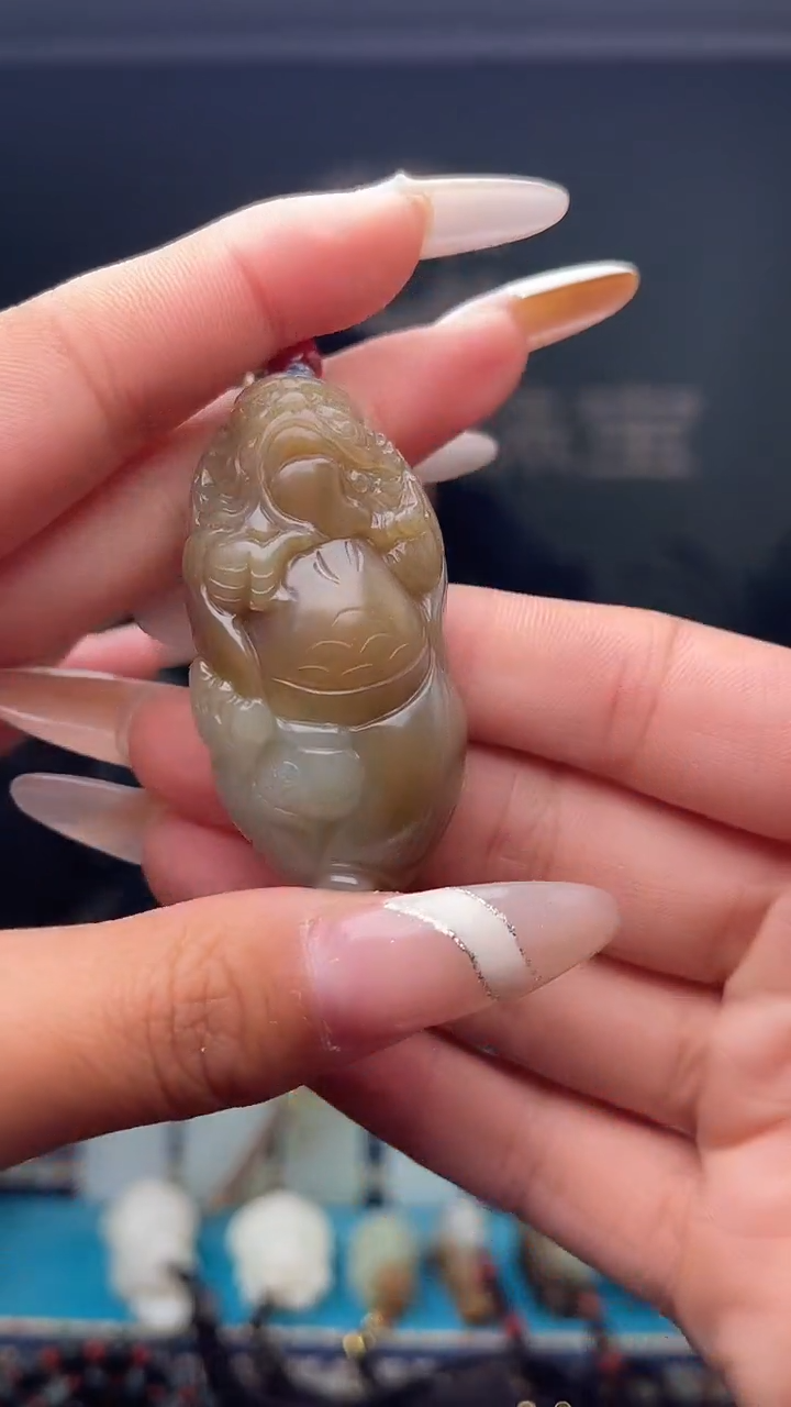 未镶嵌和田玉挂件1