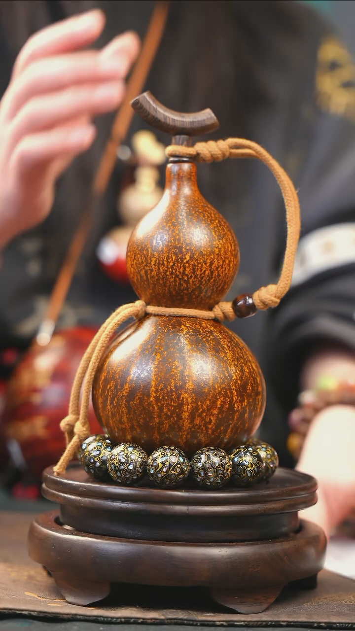 【闪购商品】YM217大漆酒葫芦不包手串及旋转底座