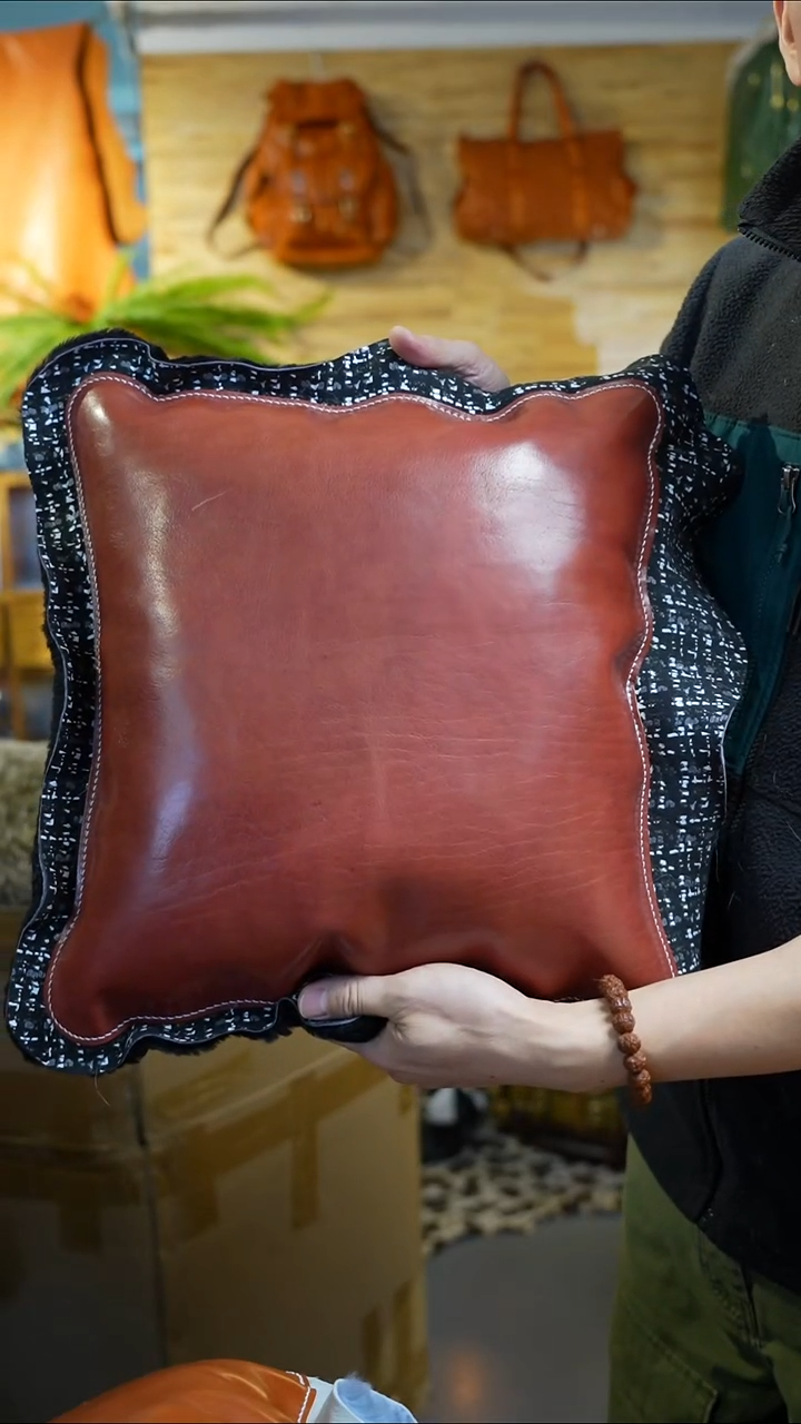 牛皮（革）真皮靠垫 42号