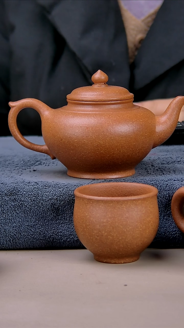 【闪购商品】紫砂茶壶230笑樱 红降坡