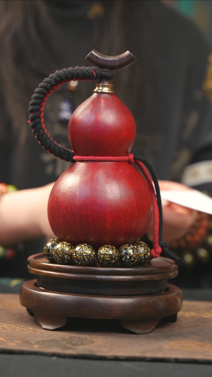 【闪购商品】YN197大漆酒葫芦不包手串及旋转底座