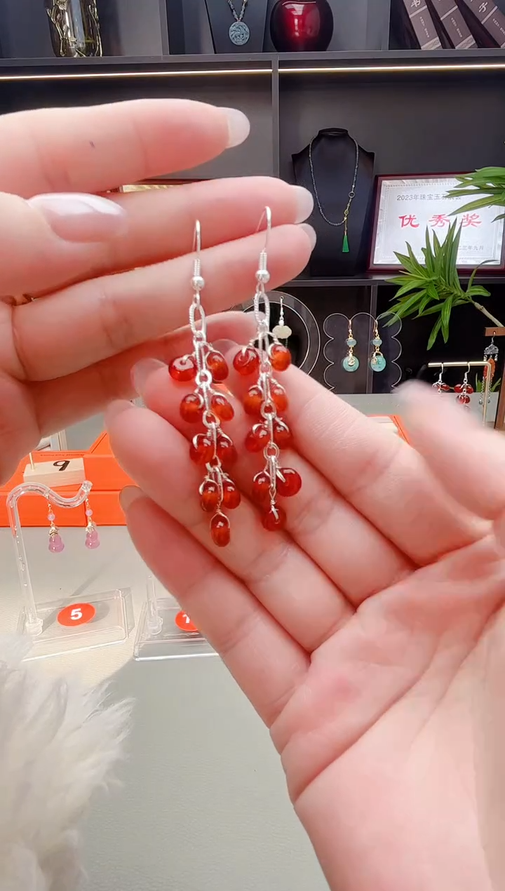 未镶嵌耳钉玛瑙/玉髓323