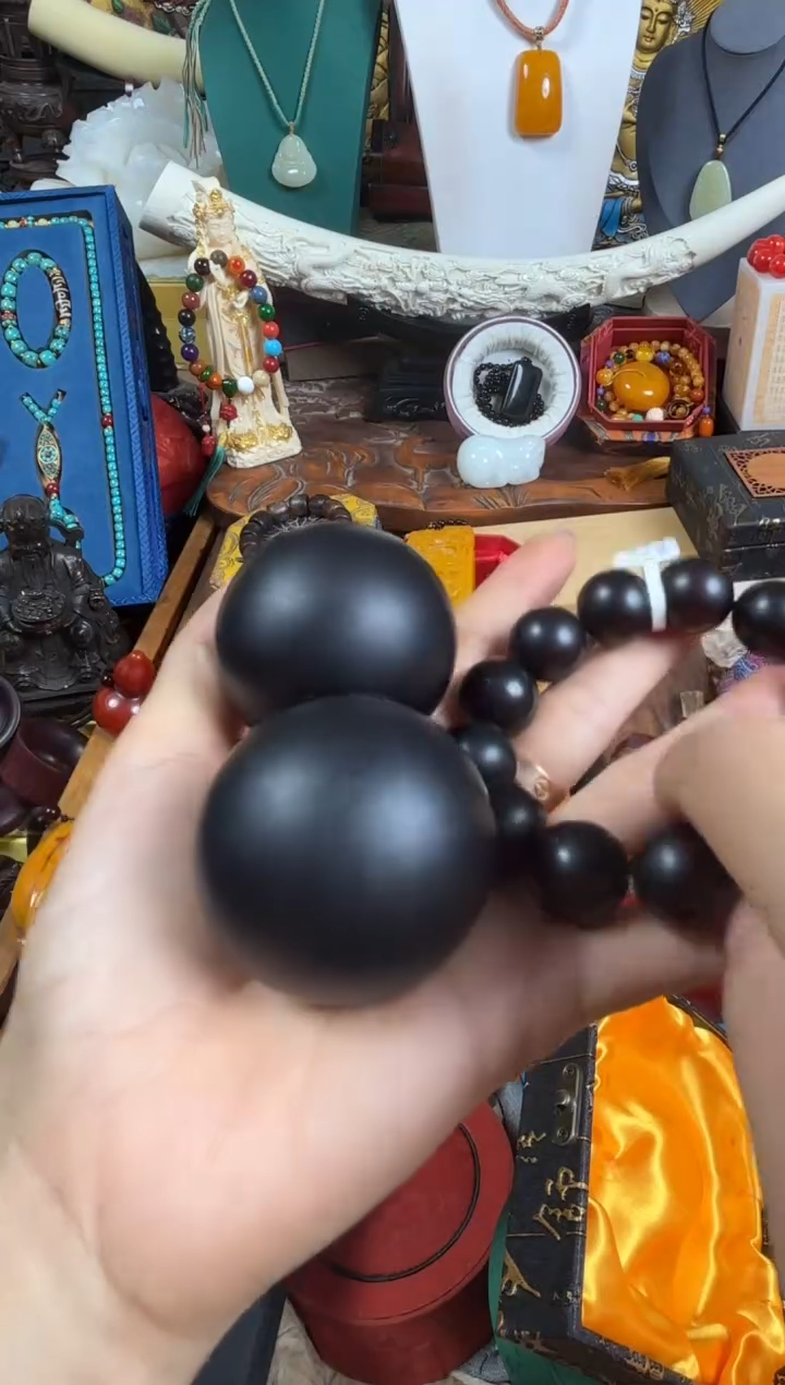 未镶嵌蜜蜡裸石687687786867687687