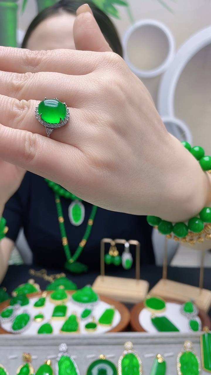 银S925镶嵌戒指翡翠J01