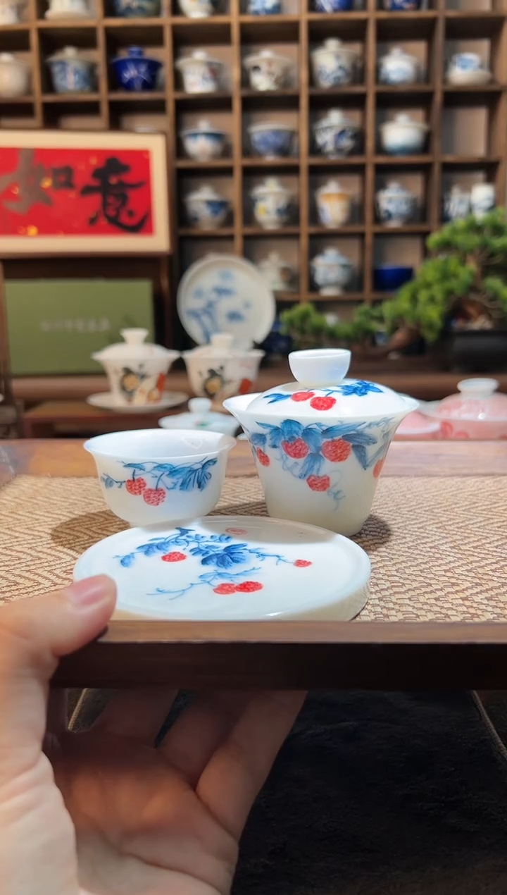 【闪购商品】手绘荔枝小马蹄盖碗+送一杯+送盖置