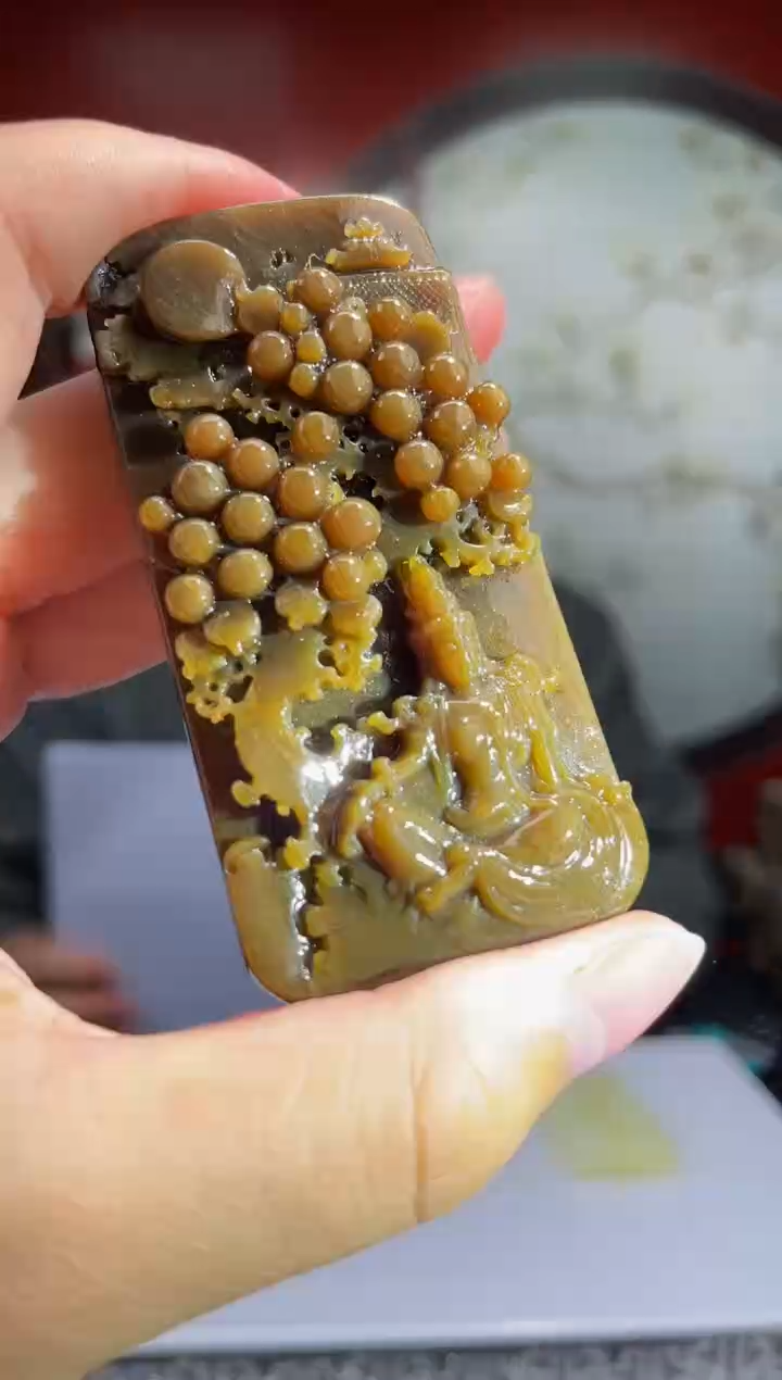 【闪购商品】定制和田玉Boss阳天然和田玉（拍一发一)