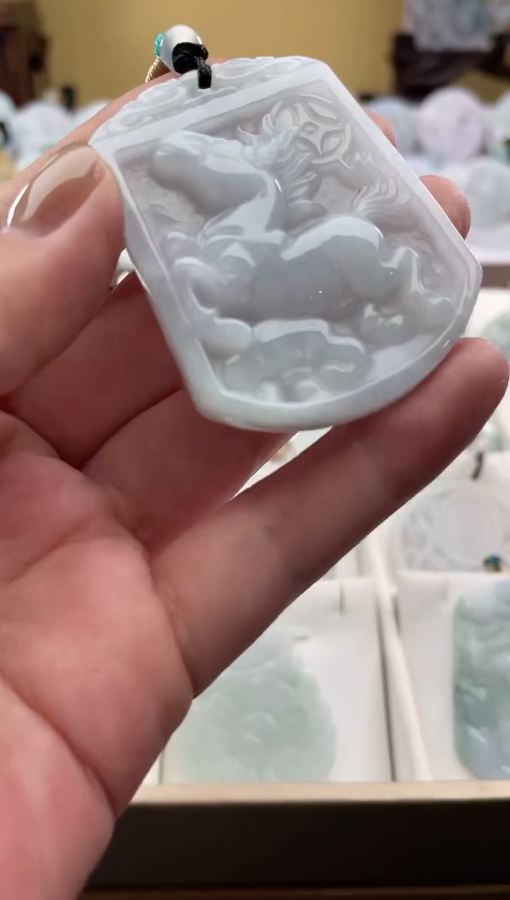 颈饰未镶嵌翡翠25/12/25/.115