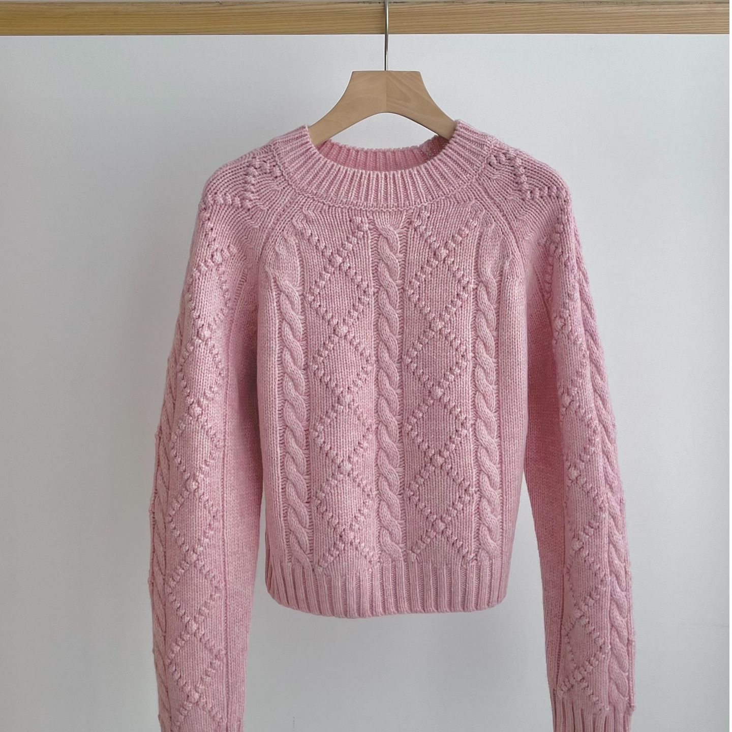 复古菱格花纹麻花球球纯色套头羊毛针织毛衣