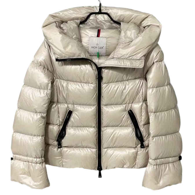 99新 MONCLER 海囤/蒙口/羽绒服/3码/lm63351