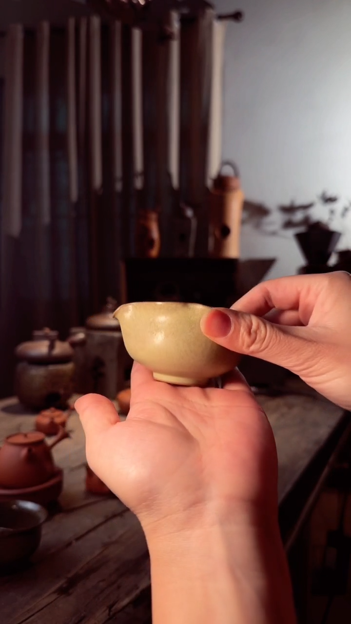 【闪购商品】壶草木灰粉影葫芦公道杯60cc浅绿