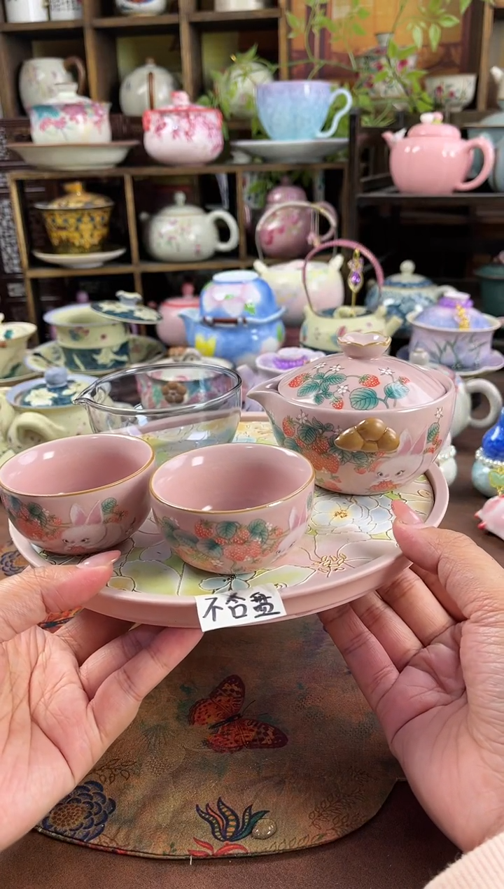 汝窑  1壶3杯1个包包 不含盘