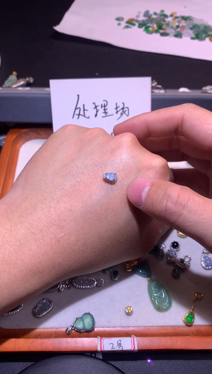 【闪购商品】翡翠吊坠(不含链)银S925镶嵌1