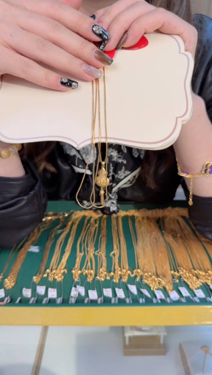 40cm固定不可调节蛇骨链2.33g（多样性发货）