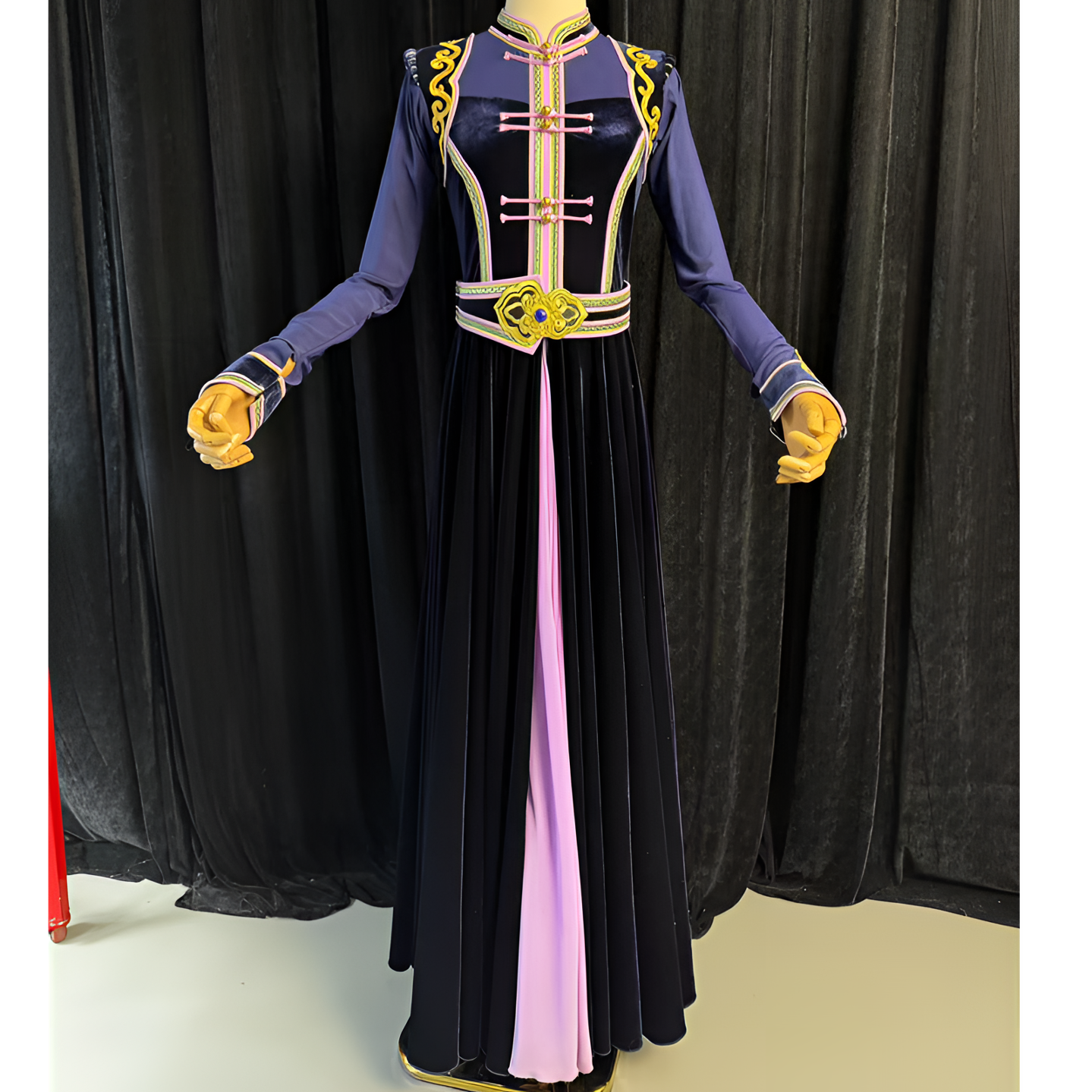 丝绒蒙古族舞台表演服装