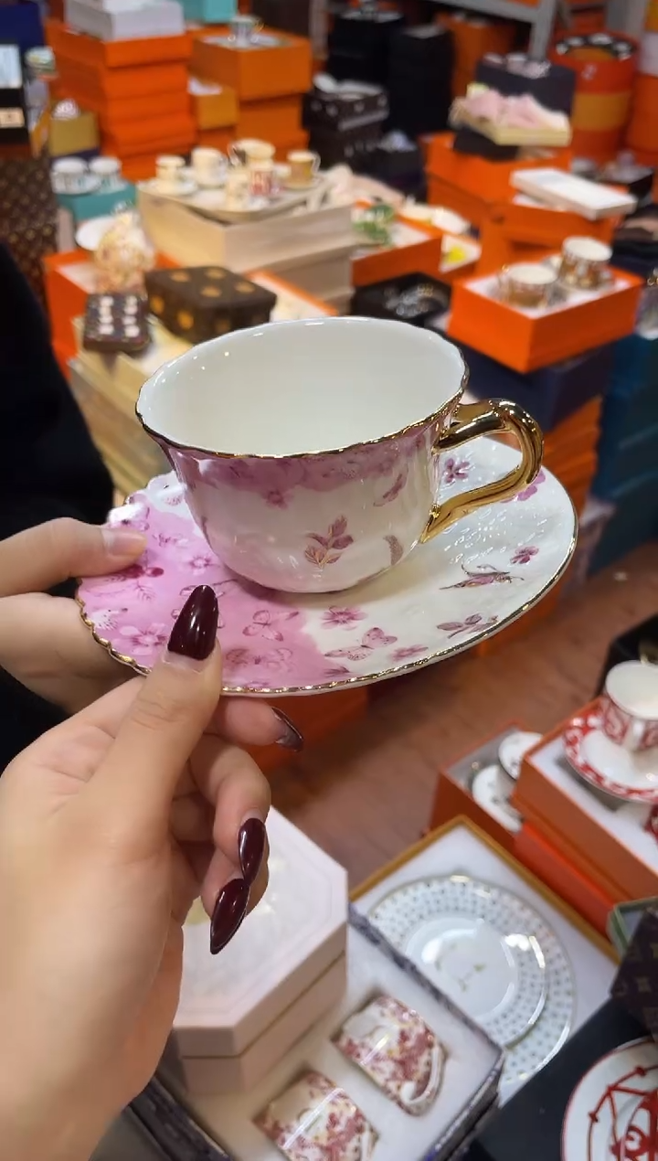 杯鸿辉家品牌瓷器，京东包邮！