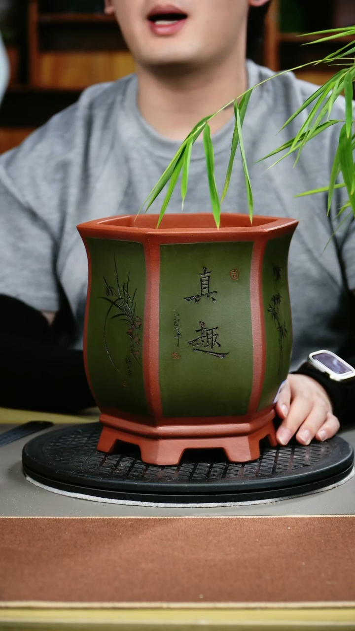 紫砂花盆紫砂花盆