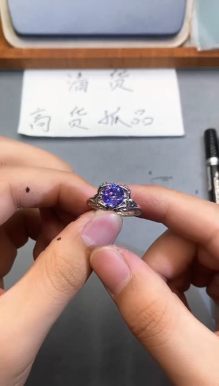 【闪购商品】石英质玉珠宝奇石合金1