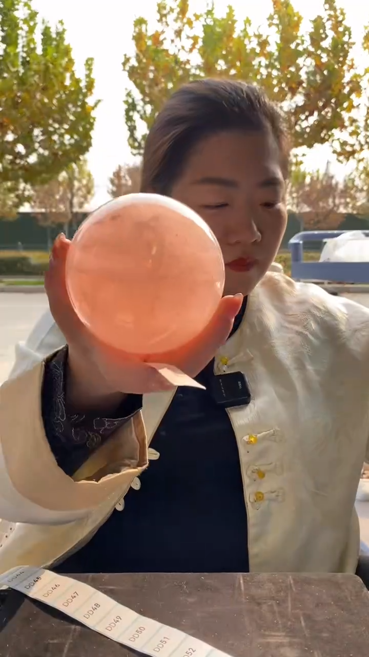 未镶嵌珠宝半成品水晶粉水晶球D42