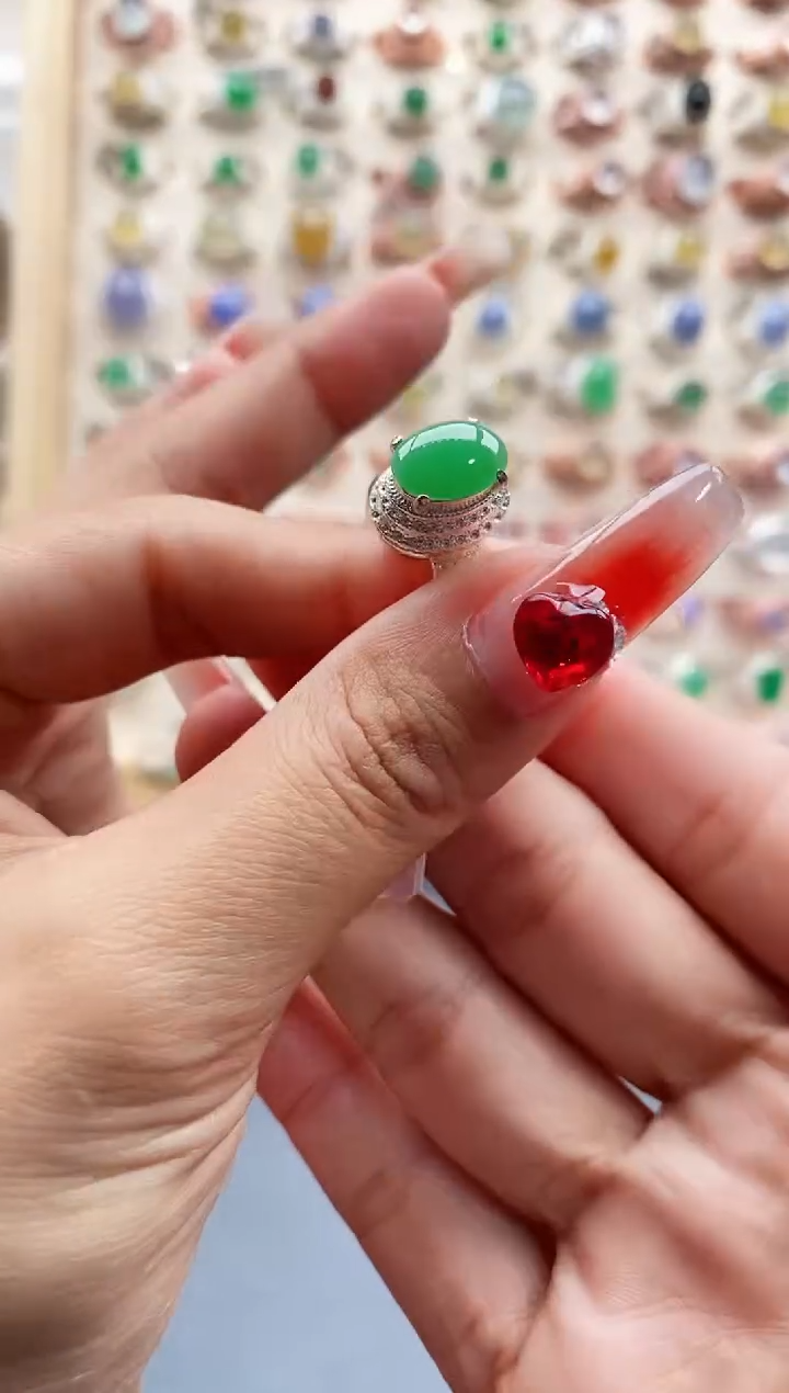 【闪购商品】翡翠戒指未镶嵌缅甸天然A货翡翠444 3+1