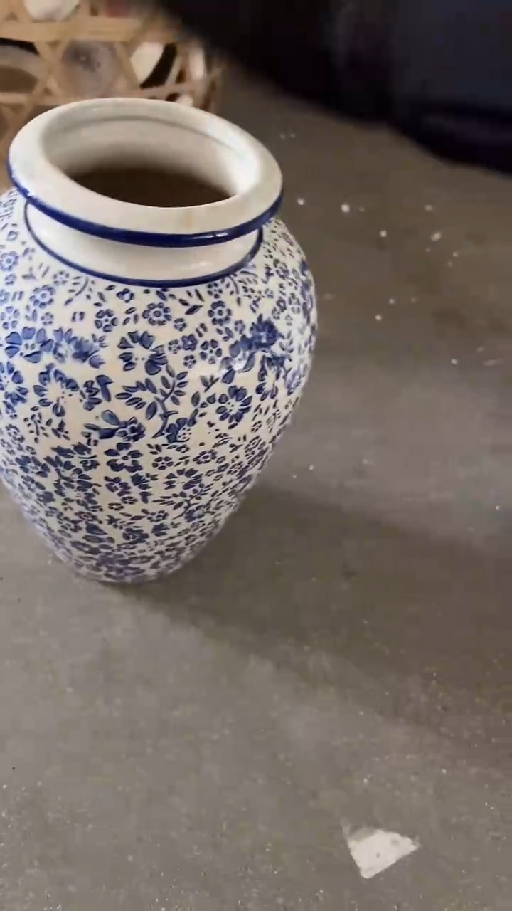 【闪购商品】陶瓷微瑕花盆高25.5cm内口8.5cm