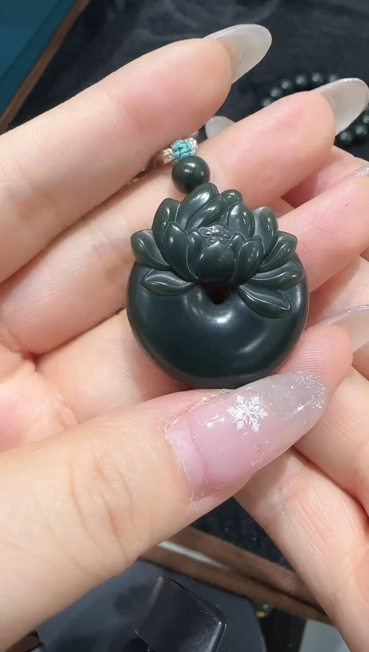 【闪购商品】和田玉吊坠/多样性发未镶嵌R513