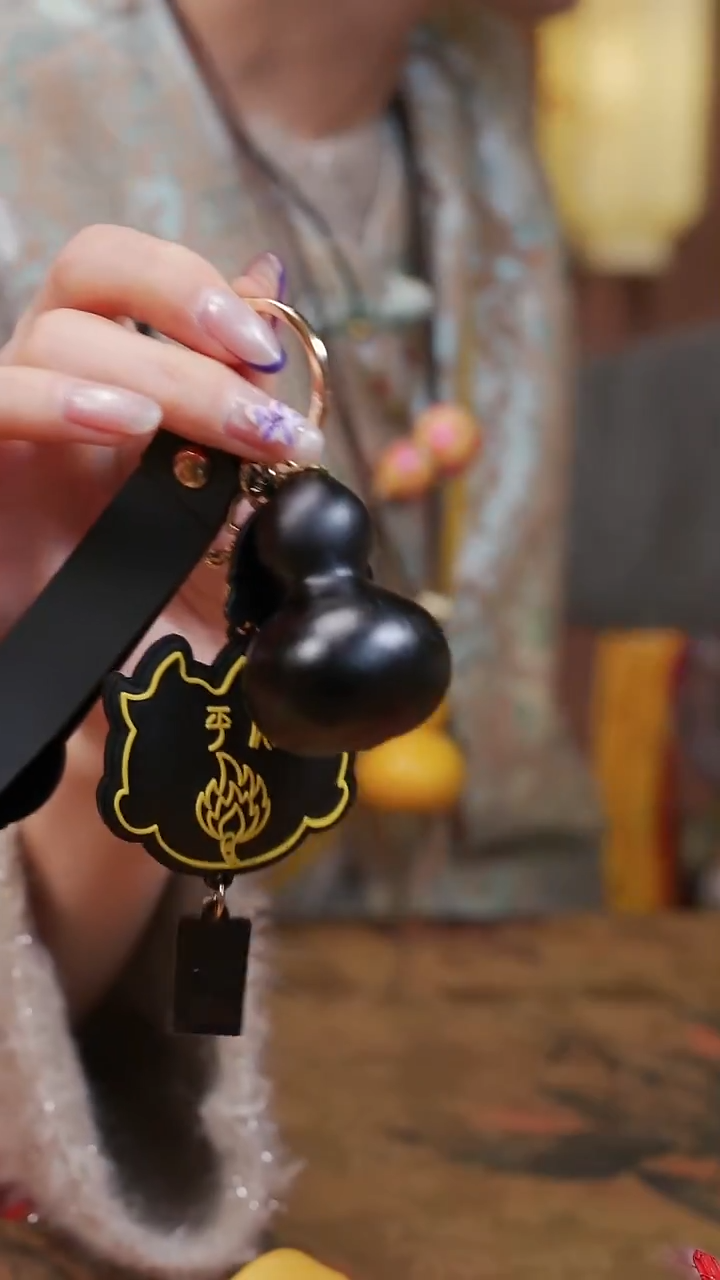 253漆艺工艺小葫芦16.8