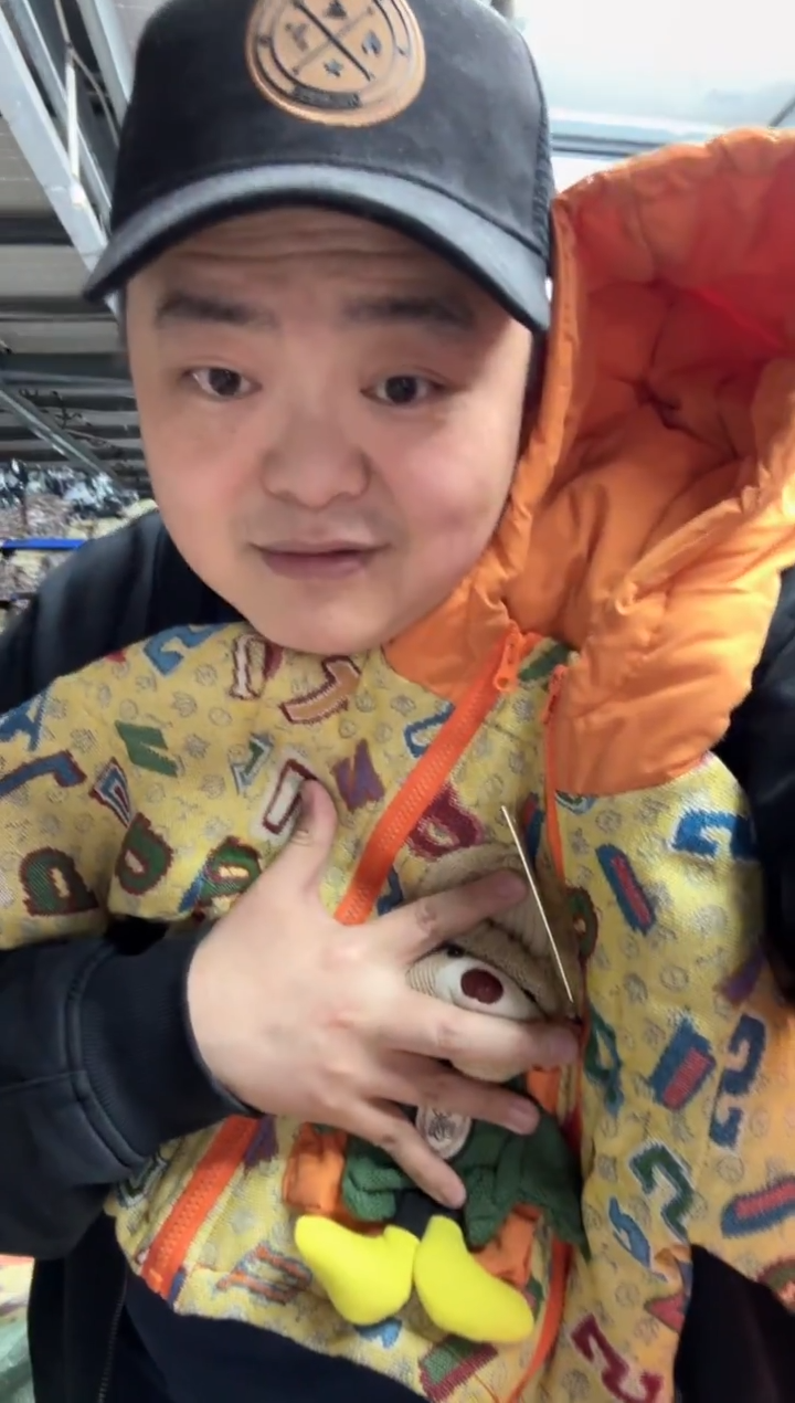 岁****.女童外套026 100