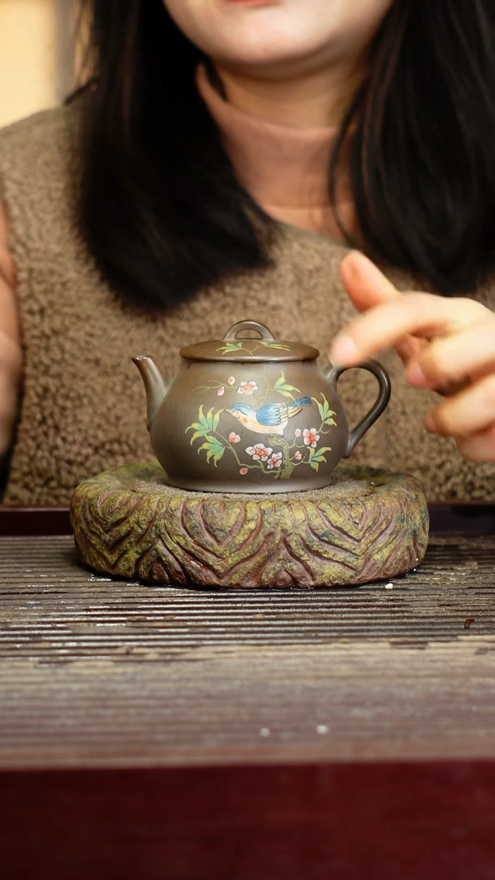 宜兴原矿紫砂壶茶壶宜兴原矿紫砂壶茶壶150C